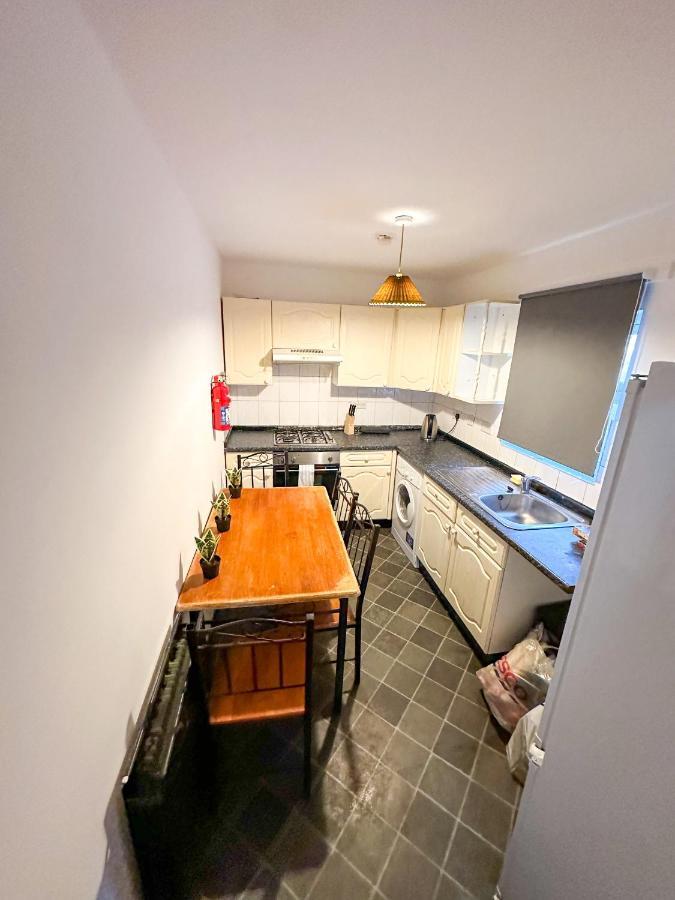 Apartamento 210 Coldharbour Lane Londres Exterior foto